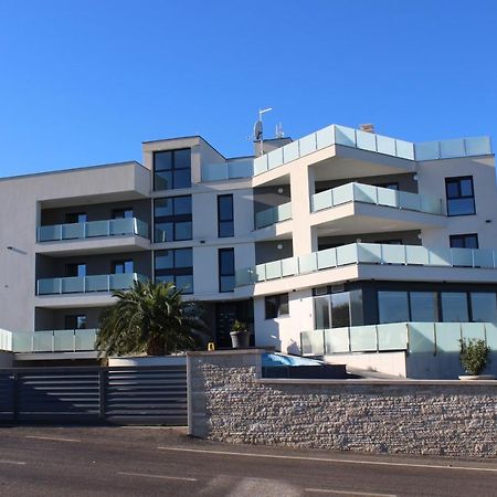 Apartmani Uwe Баньоле Екстериор снимка